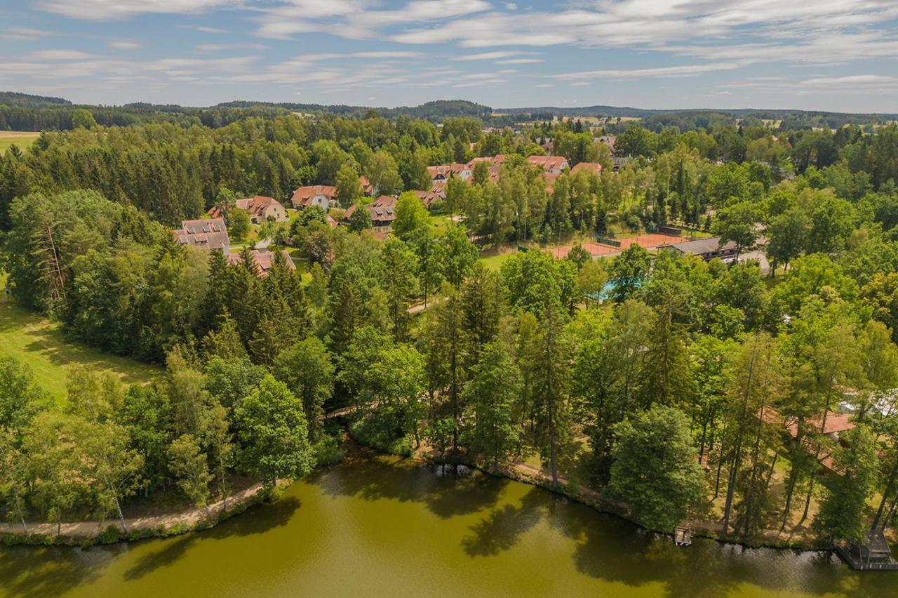 Theater- und Feriendorf Königsleitn GmbH Litschau Exterior foto